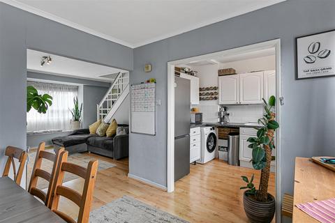 undefined, Perryfield Way, Richmond TW10