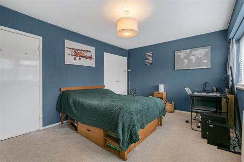 undefined, Perryfield Way, Richmond TW10