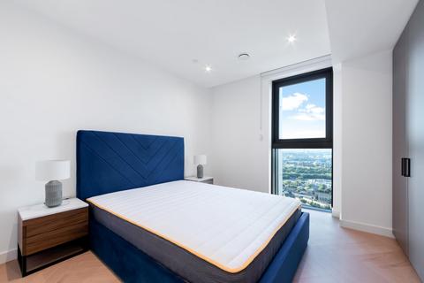 2 bedroom apartment to rent, One Thames Quay, Marsh Wall