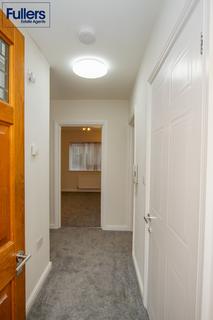 1 bedroom ground floor flat for sale, Springbank, London N21