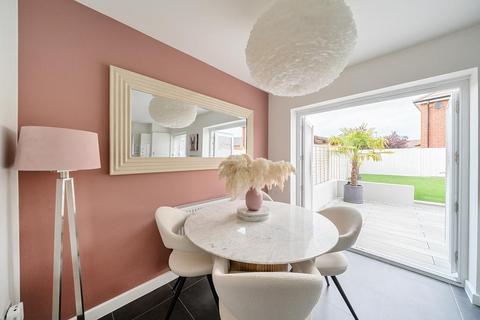 3 bedroom semi-detached house for sale, Brize Norton,  Oxfordshire,  OX18