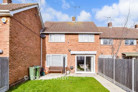 3 bedroom terraced house for sale, Long Riding, Basildon, Essex