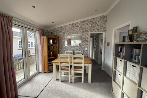 undefined, Maidstone Road, Paddock Wood, Kent