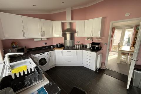 undefined, Maidstone Road, Paddock Wood, Kent