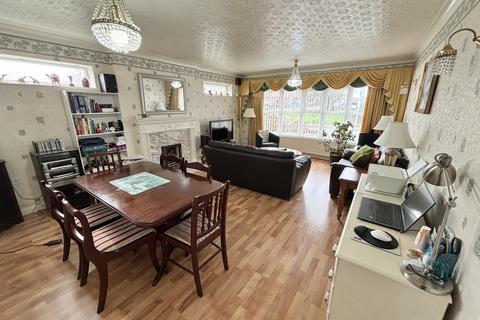 undefined, Helmsdale Road, South Shore FY4