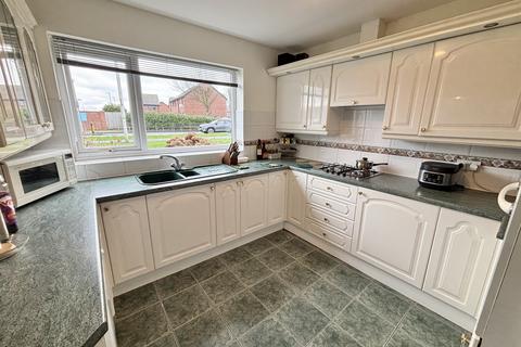 undefined, Helmsdale Road, South Shore FY4