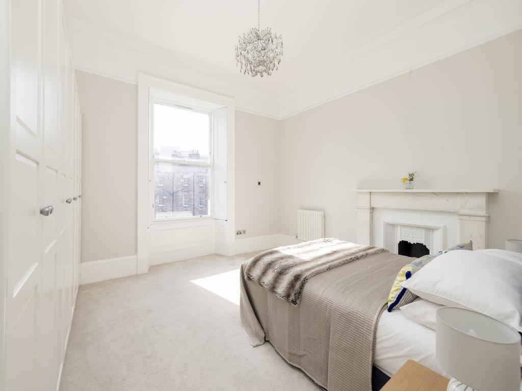 Atholl Crescent 21-2