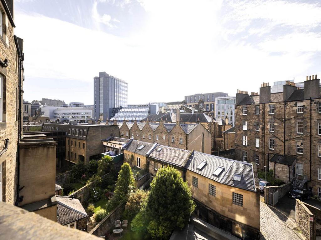 Atholl Crescent 21-2