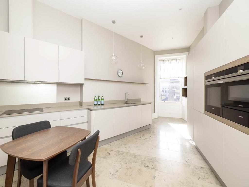Atholl Crescent 21-2