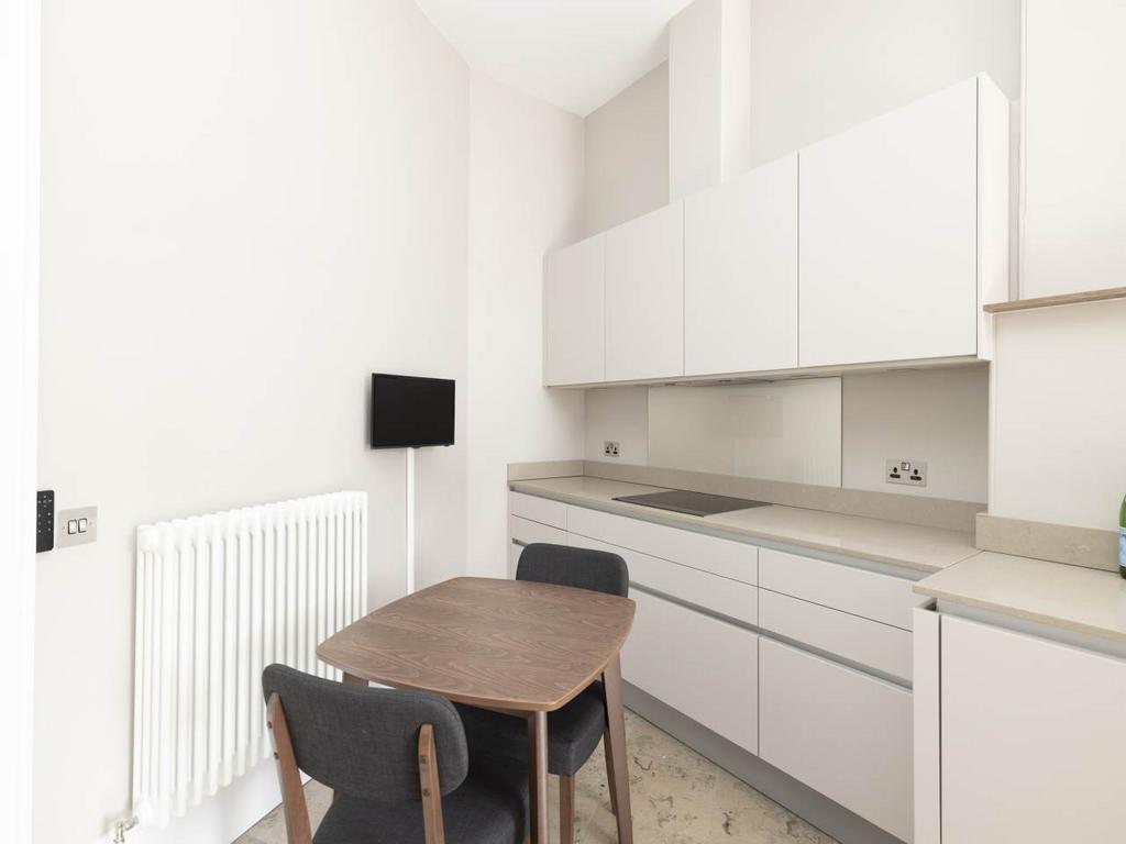 Atholl Crescent 21-2