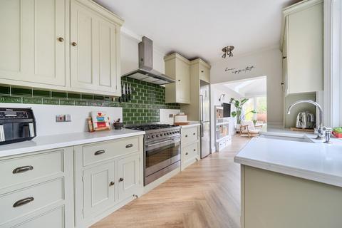 4 bedroom semi-detached house for sale, Hilden Park Road, Hildenborough, TN11