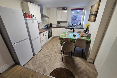 undefined, Norwood Terrace, Leeds LS6