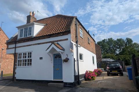 undefined, North Street, Hull HU11