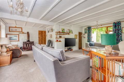 6 bedroom cottage for sale, Thornton Common Road, Wirral, CH63