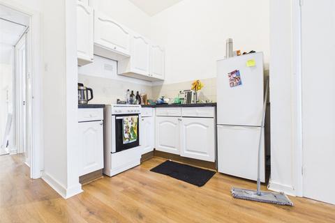 2 bedroom apartment to rent, Upper Rock Gardens, Kemptown, Brighton, East Sussex, BN2