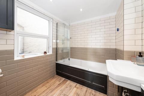 undefined, Kelmore Grove, East Dulwich, London, SE22