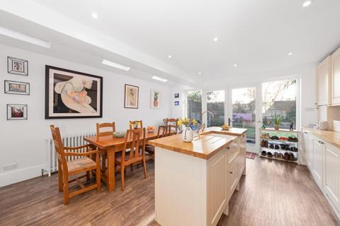 undefined, Kelmore Grove, East Dulwich, London, SE22