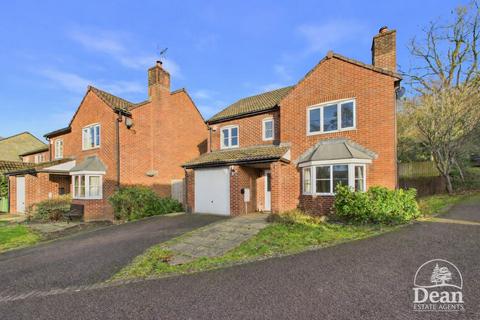 undefined, Fairmoor Close, Lydney GL15