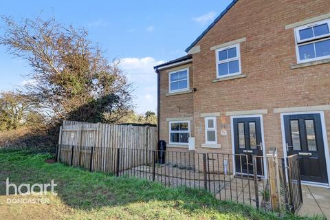 3 bedroom semi-detached house for sale, Waterside Road, Doncaster