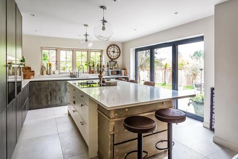 3 bedroom detached house for sale, Stonewall Park Road, Langton Green, TN3