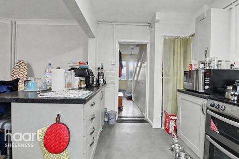 3 bedroom terraced house for sale, Thames Avenue, Sheerness