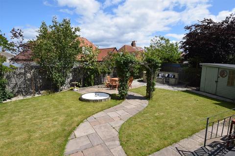 2 bedroom semi-detached bungalow for sale, Sheldon Road, South Shields