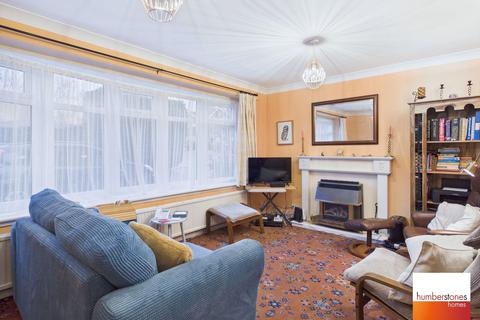 3 bedroom semi-detached house for sale, Minton Road, Birmingham, B32 2XE