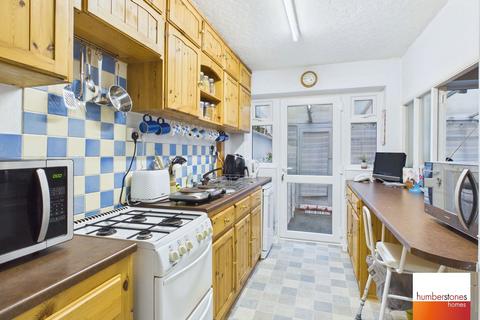 3 bedroom semi-detached house for sale, Minton Road, Birmingham, B32 2XE