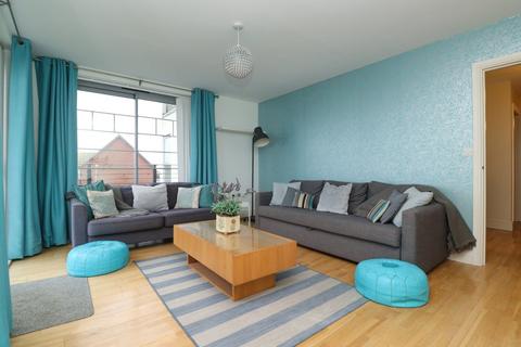2 bedroom flat for sale, The Parade, Birchington, Kent, CT7