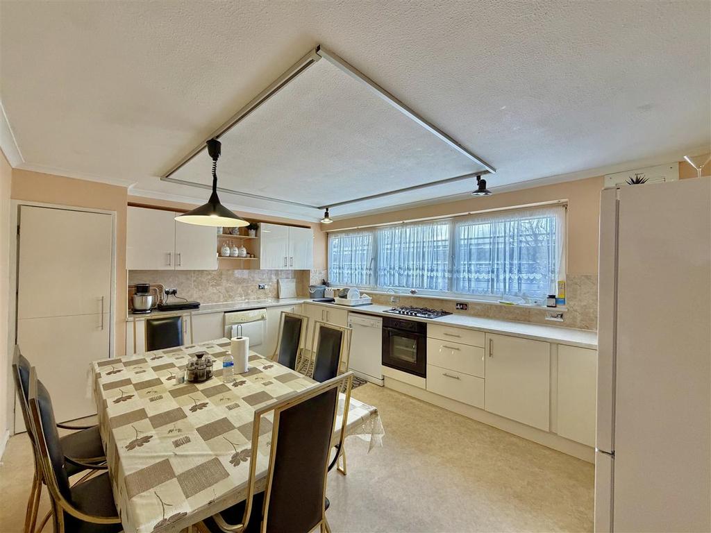 Kitchen/ Diner