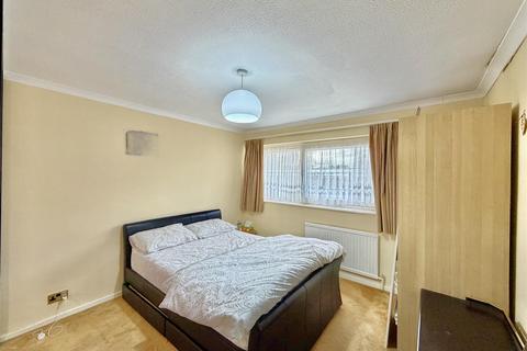 undefined, Wheatlands, Hounslow TW5