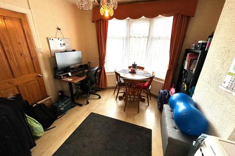 2 bedroom terraced house for sale, Ayloffe Road, Dagenham