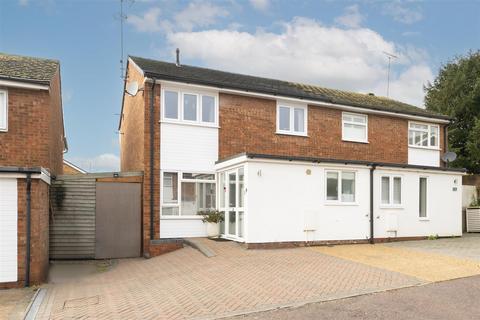 undefined, Canham Close, Kimpton