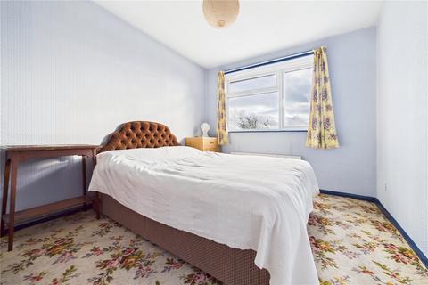 3 bedroom semi-detached house for sale, Sutherland Grove, Calcot, Reading, Berkshire, RG31