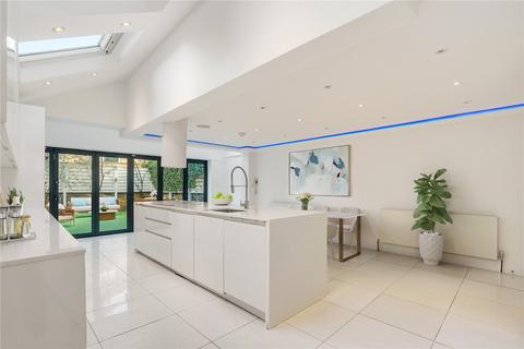 5 bedroom terraced house for sale, Cathles Road, London, SW12
