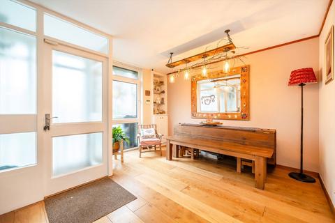 4 bedroom house for sale, Wheatlands, Hounslow TW5