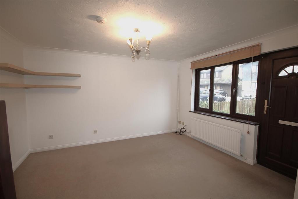 Living Room A.JPG