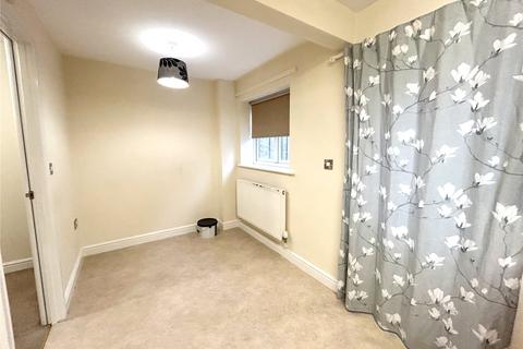 3 bedroom terraced house to rent, Oaklands Park, Barnfields, Newtown, Powys, SY16
