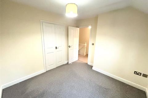 3 bedroom terraced house to rent, Oaklands Park, Barnfields, Newtown, Powys, SY16