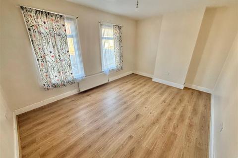 undefined, Ridgway Road, Luton, LU2 7RT