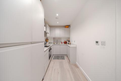 2 bedroom apartment for sale, Victoria Road, Ruislip