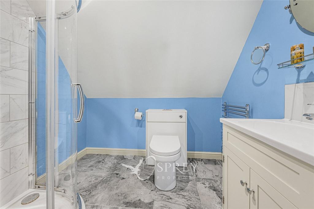 Ensuite To Bedroom 2