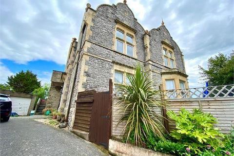 3 bedroom flat for sale, Landemann Circus, Weston-Super-Mare BS23