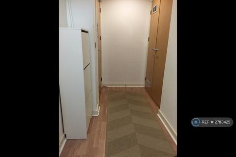 undefined, Hannover Quay, Bristol, BS1