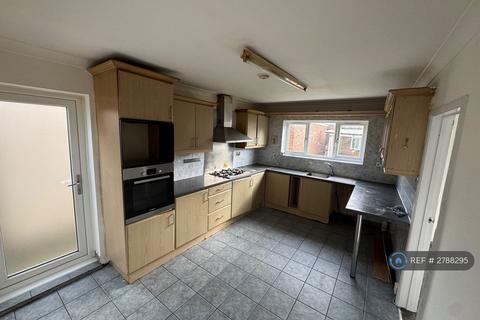 undefined, Hadley Gardens, Southall, UB2