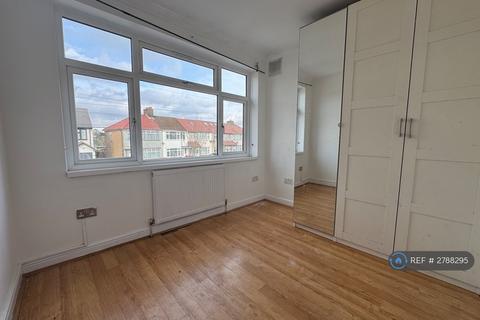 undefined, Hadley Gardens, Southall, UB2
