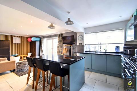 undefined, Bradley Close, Gloucester,