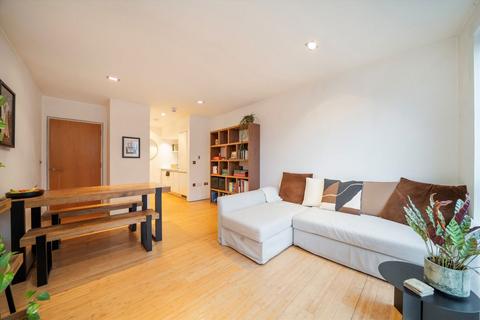 2 bedroom flat for sale, Kingsland Road, London E8