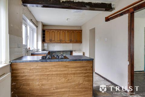 3 bedroom terraced house for sale, Lowood Lane, Birstall, WF17