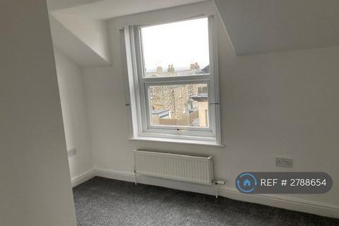 undefined, Kings Road, Harrogate, HG1
